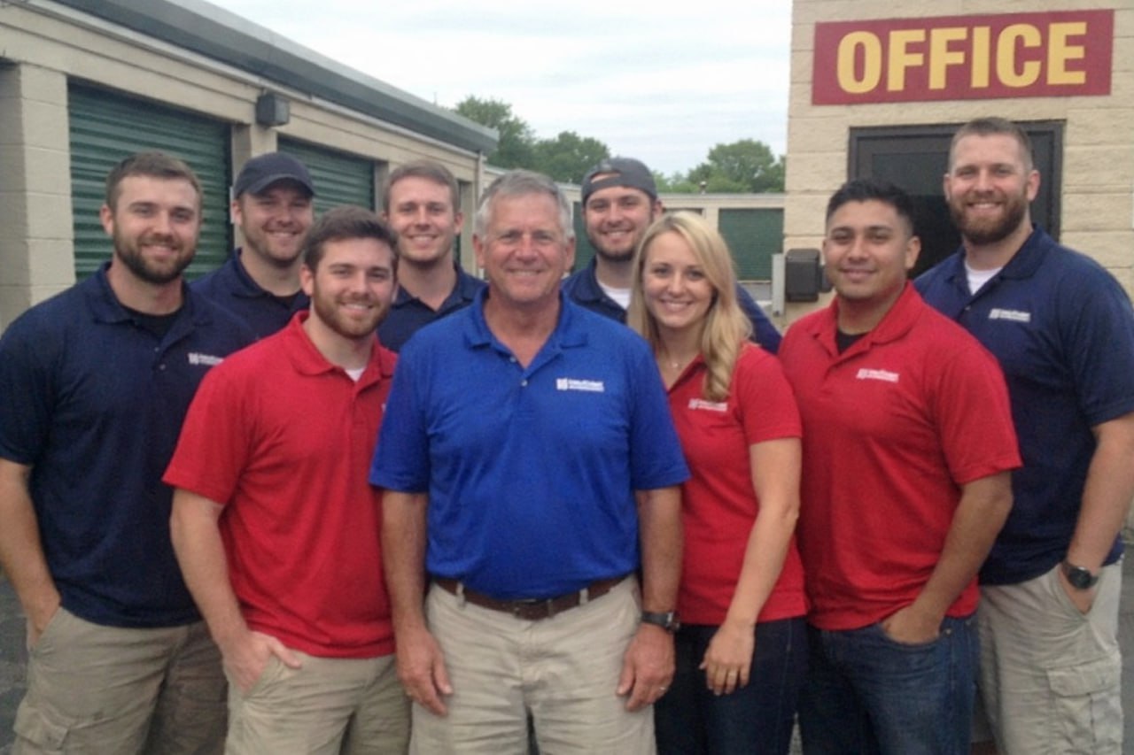 Water damage restoration professionals in Victorville, CA